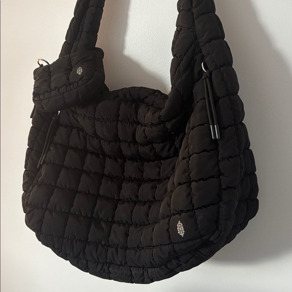 Free People Movement Quilted Carry All & Micro Pouch - Picture 4 of 9
